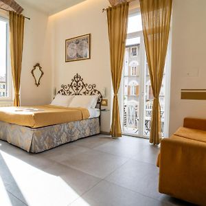 Teresa Rooms & Suites